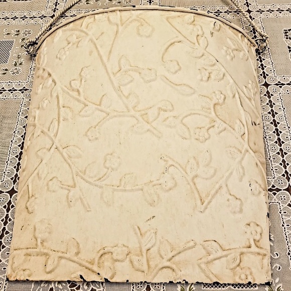 SLAH Pressed Tin Wall Bucket EUC Vintage Look - Picture 4 of 6